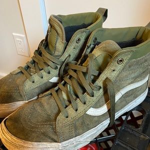 Vans 3M scotchguard lined SK8 HI’s - olive green